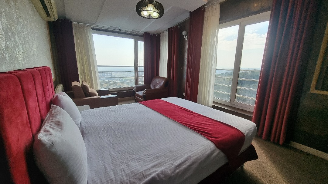 عکس هتل شیان