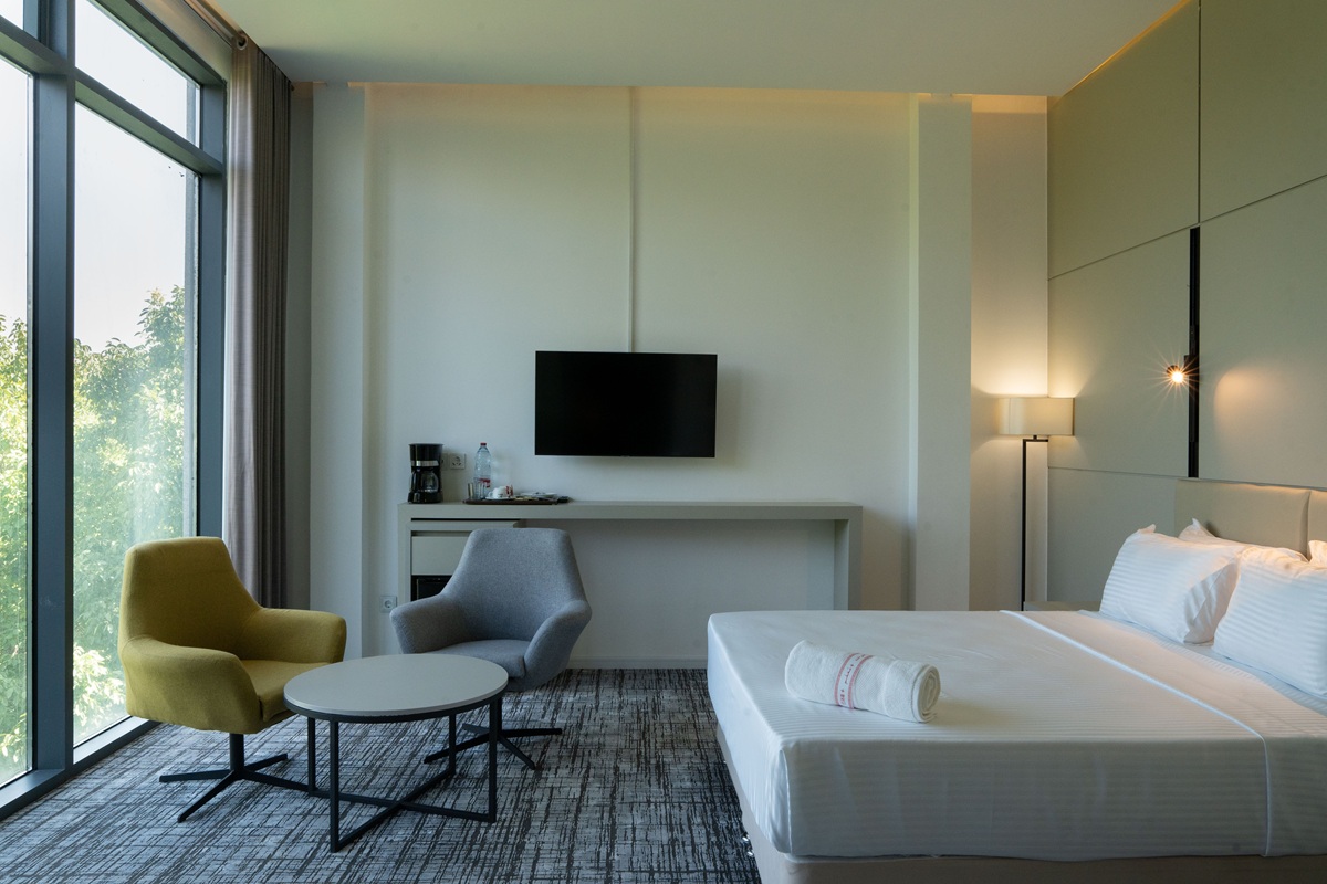 عکس هتل رونیاس