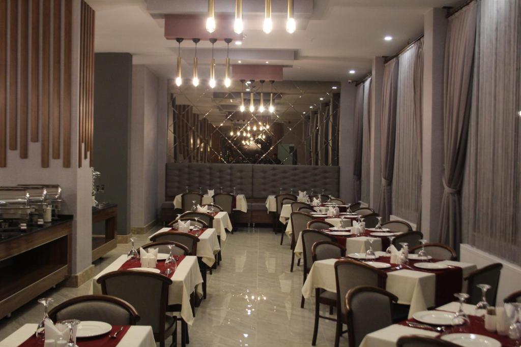 عکس هتل رامادا (Ramada)