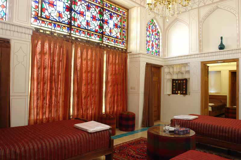 عکس هتل کیانپور