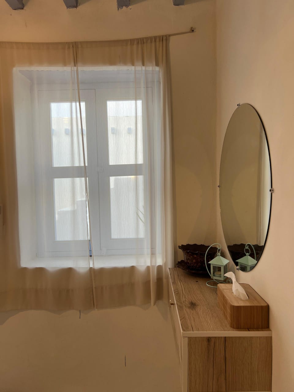 عکس هتل گل ابریشم