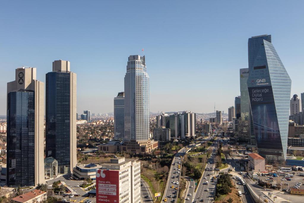 عکس هتل شرایتون لونت (Sheraton Levent)
