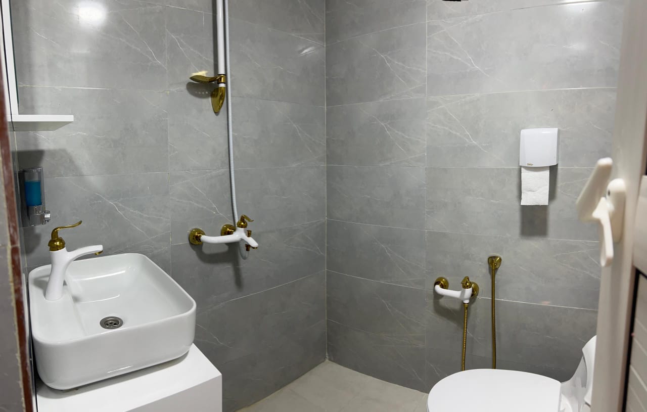 عکس هتل گل ابریشم