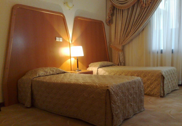 عکس هتل لاله