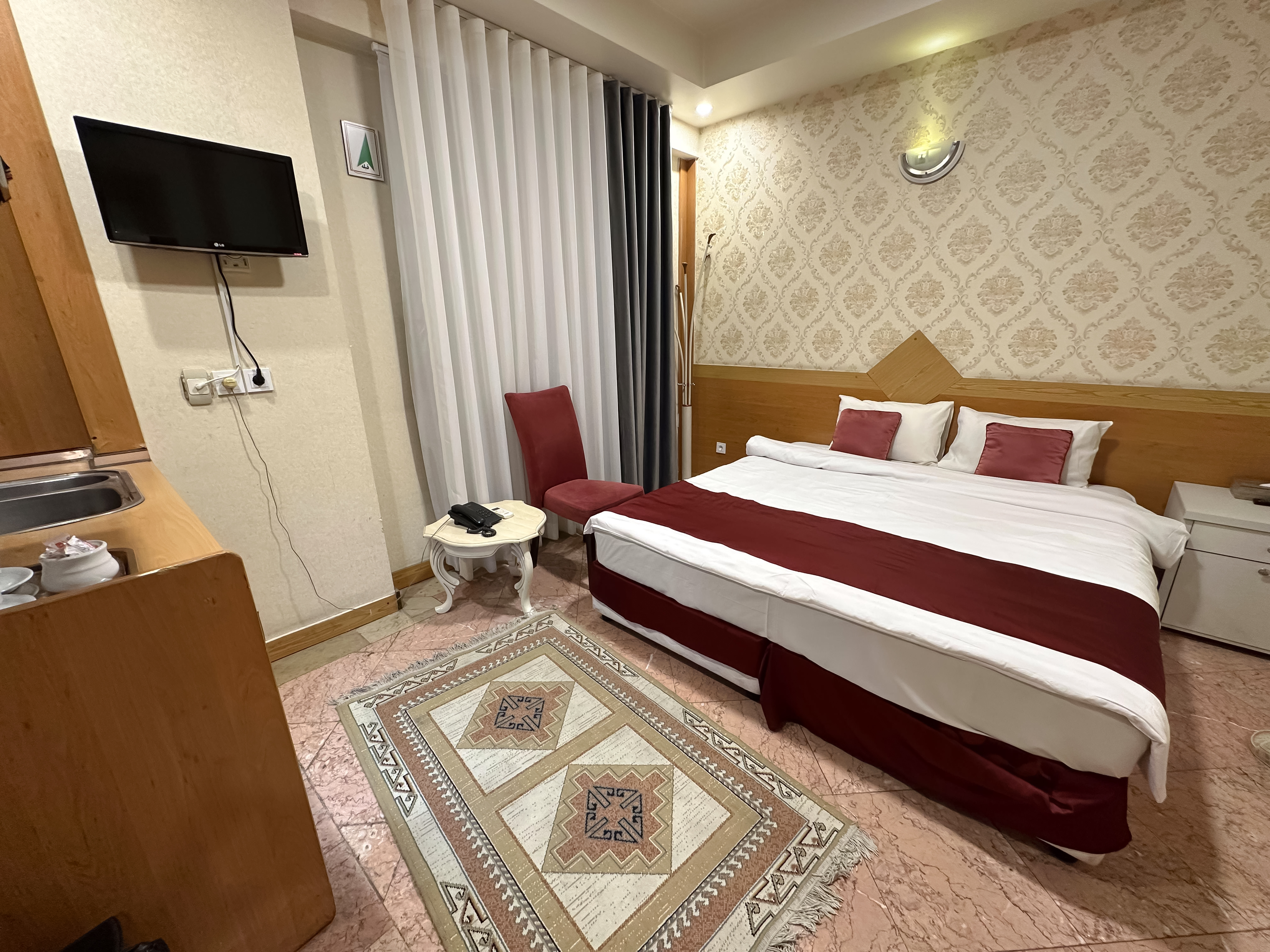 عکس هتل ایوان 3 ( احسان )