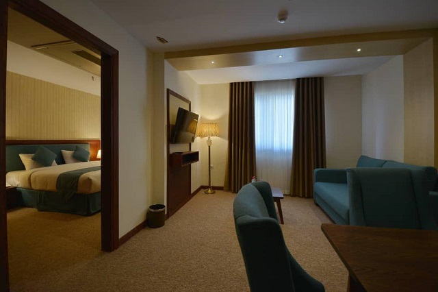 عکس هتل شیرازیس