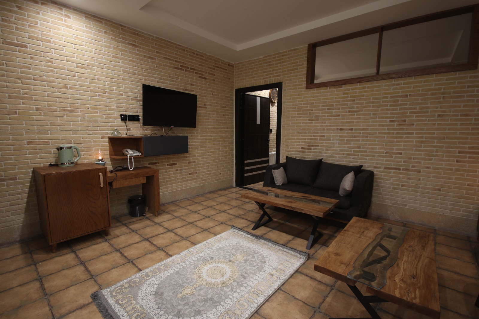 عکس هتل هفت دری