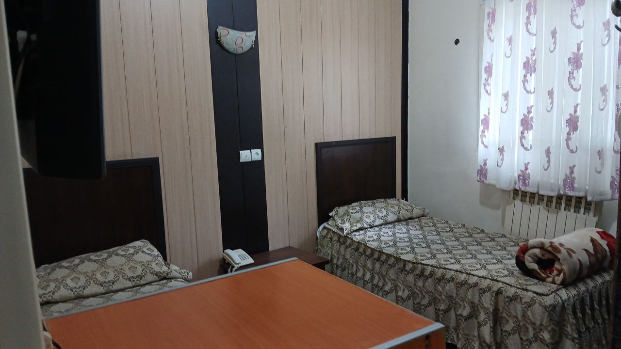 عکس هتل آرین