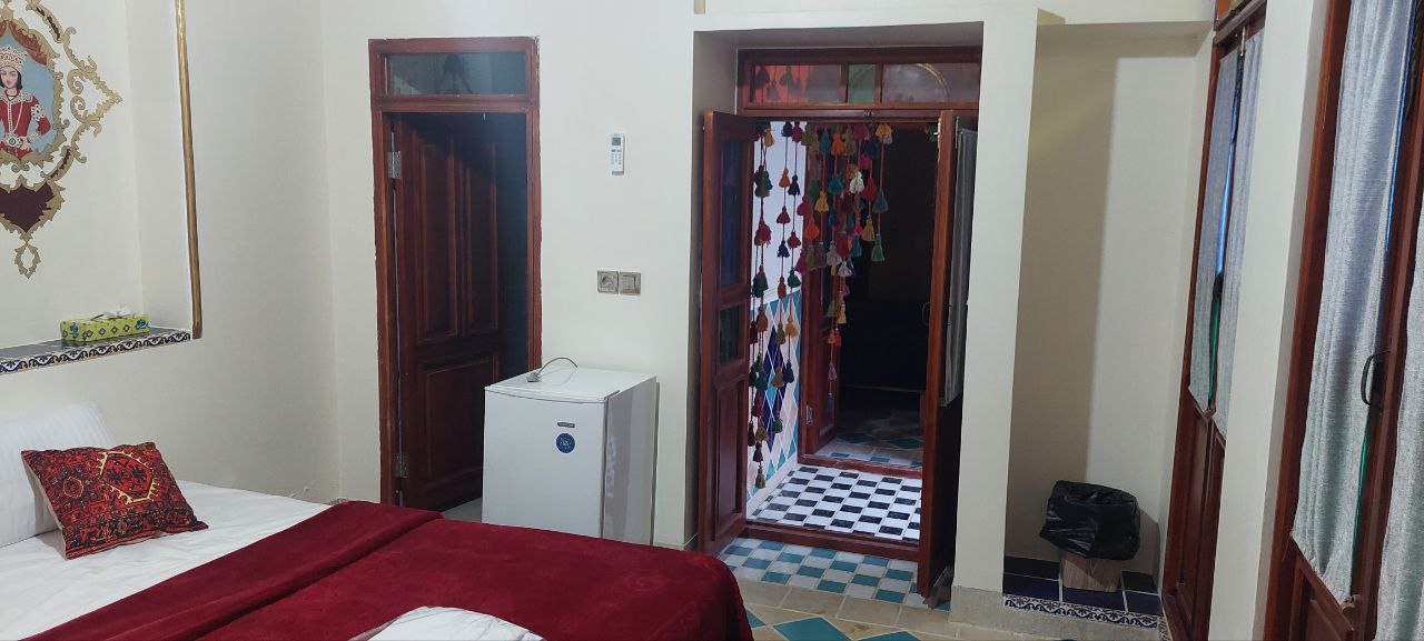 عکس هتل ملک تاج