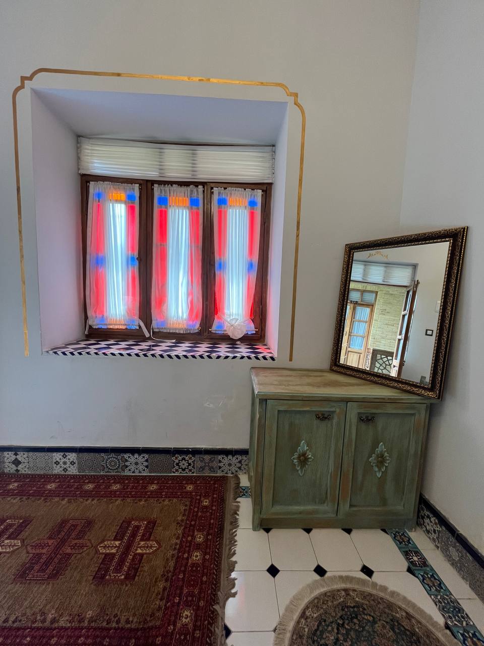 عکس هتل عمارت جمشیدیه