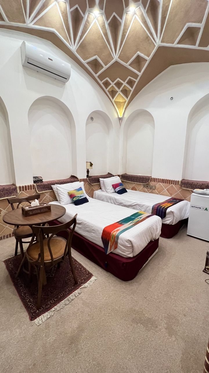 عکس هتل شیخداد