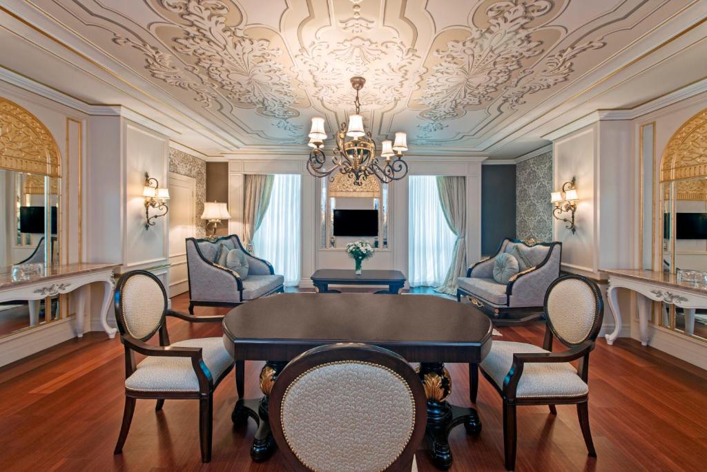 عکس هتل الیت ورلد (Elite World)