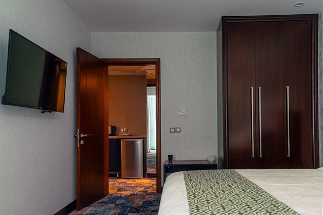 عکس هتل آوینا