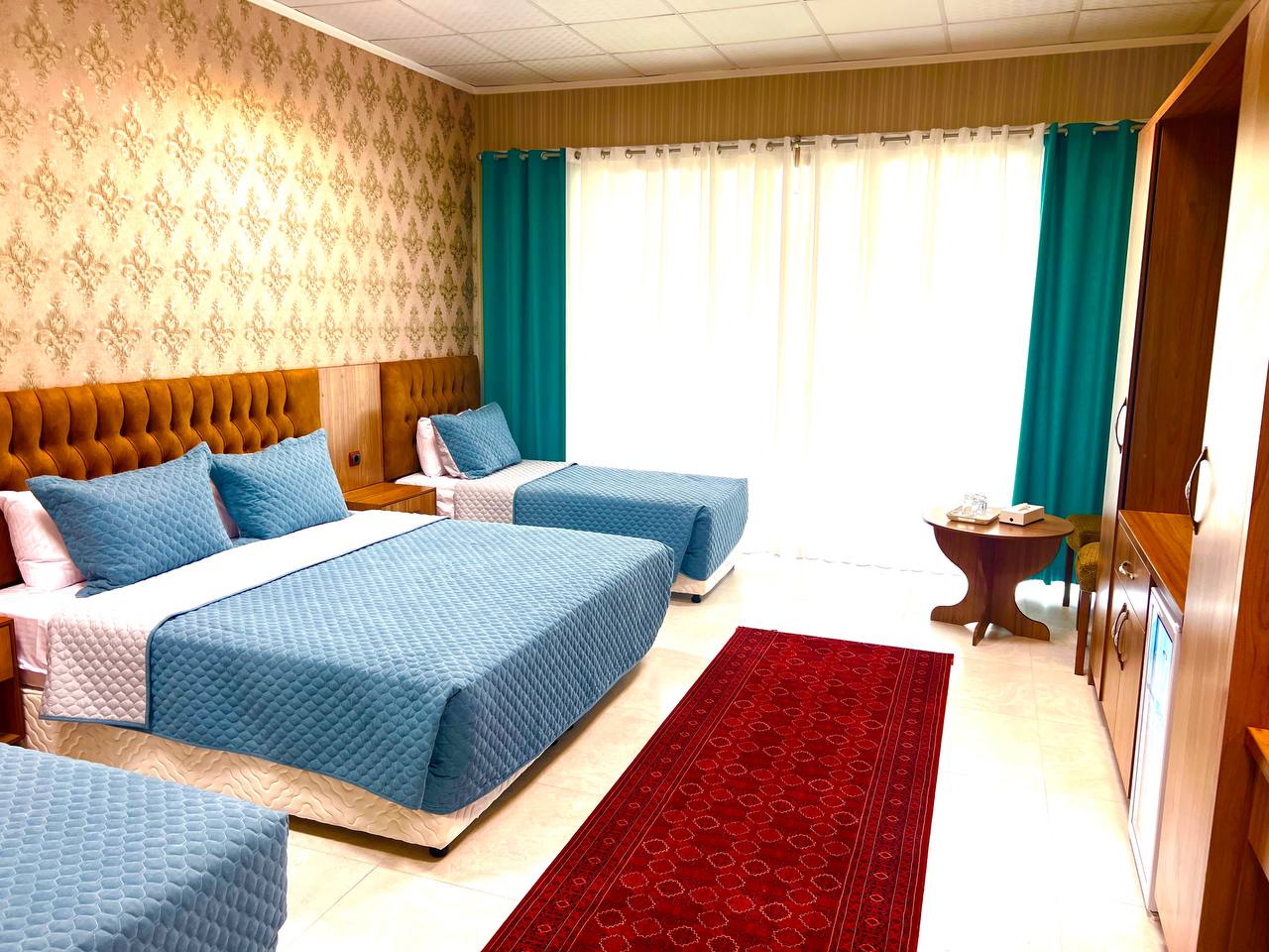 عکس هتل آریا