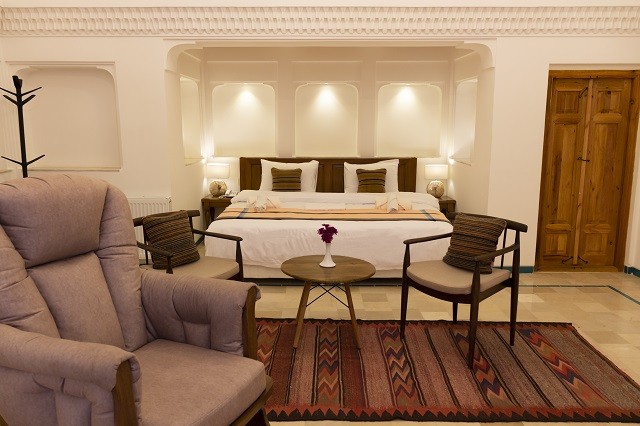 عکس هتل سنتی کتروا