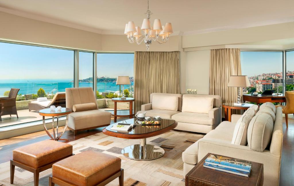 عکس هتل سوئیس اوتل (Swissotel)