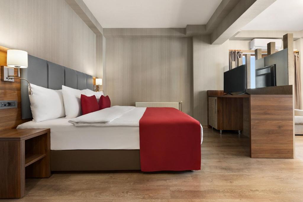 عکس هتل رامادا (Ramada)