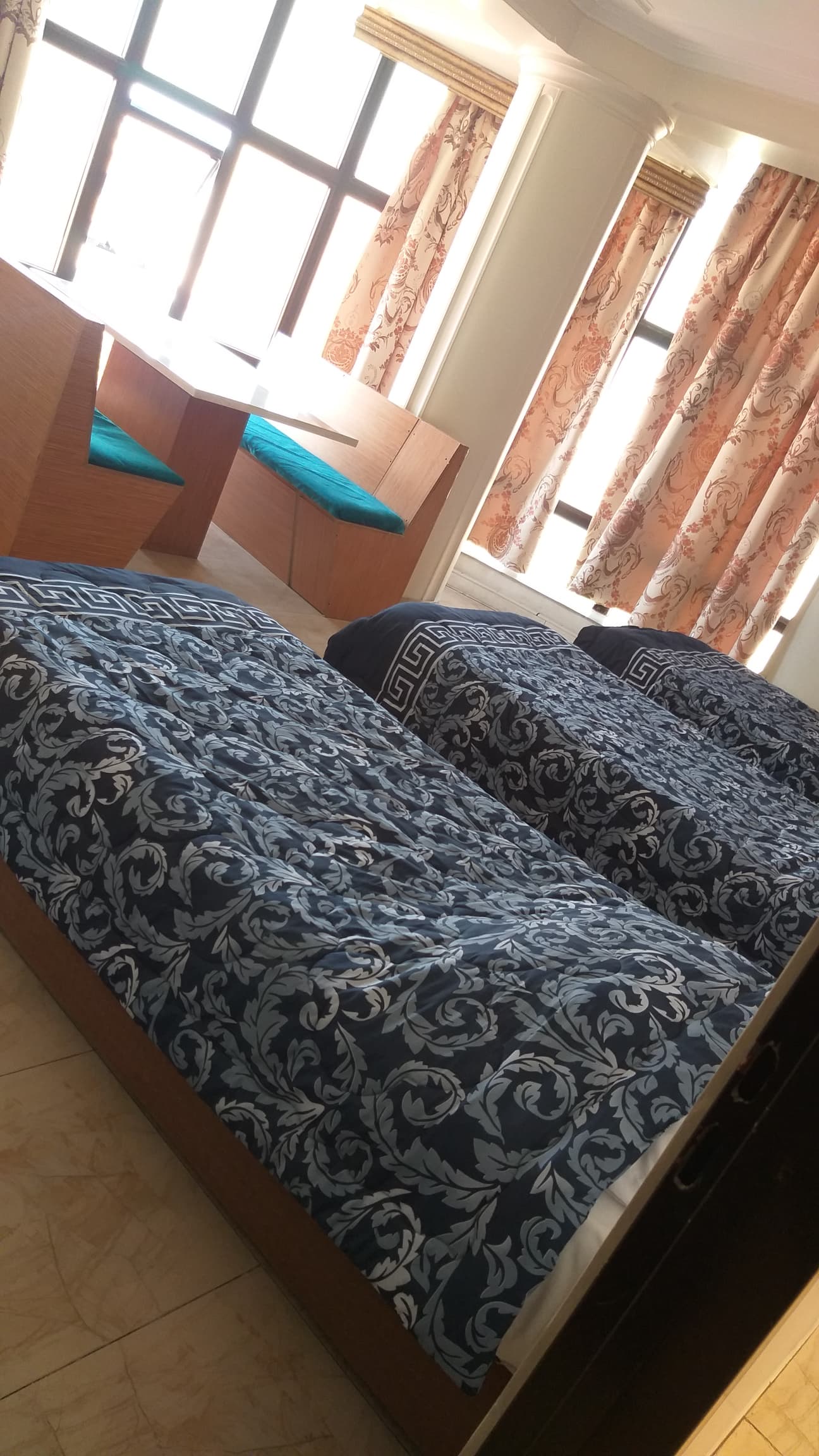 عکس هتل آتا