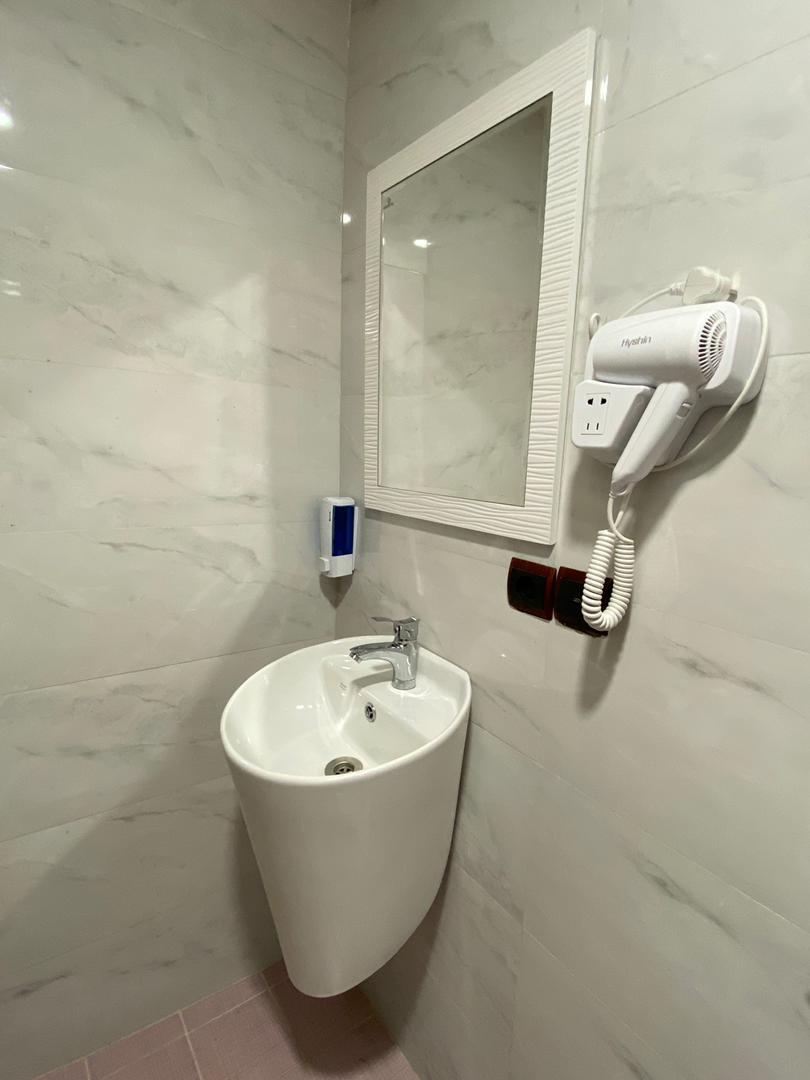 عکس هتل انوری