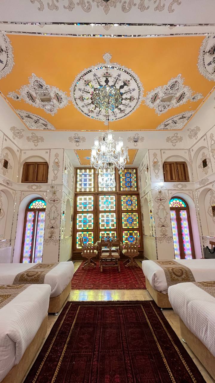 عکس هتل خاتم