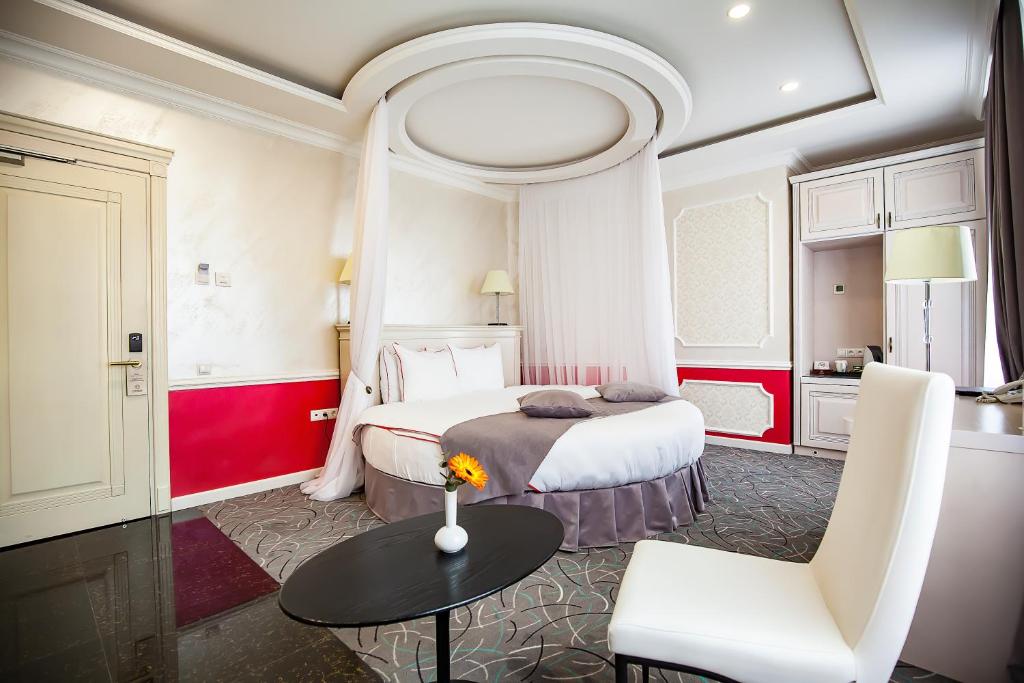 عکس هتل سنترال (Central)