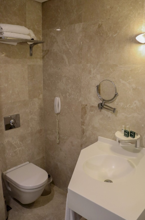 عکس هتل ریوا