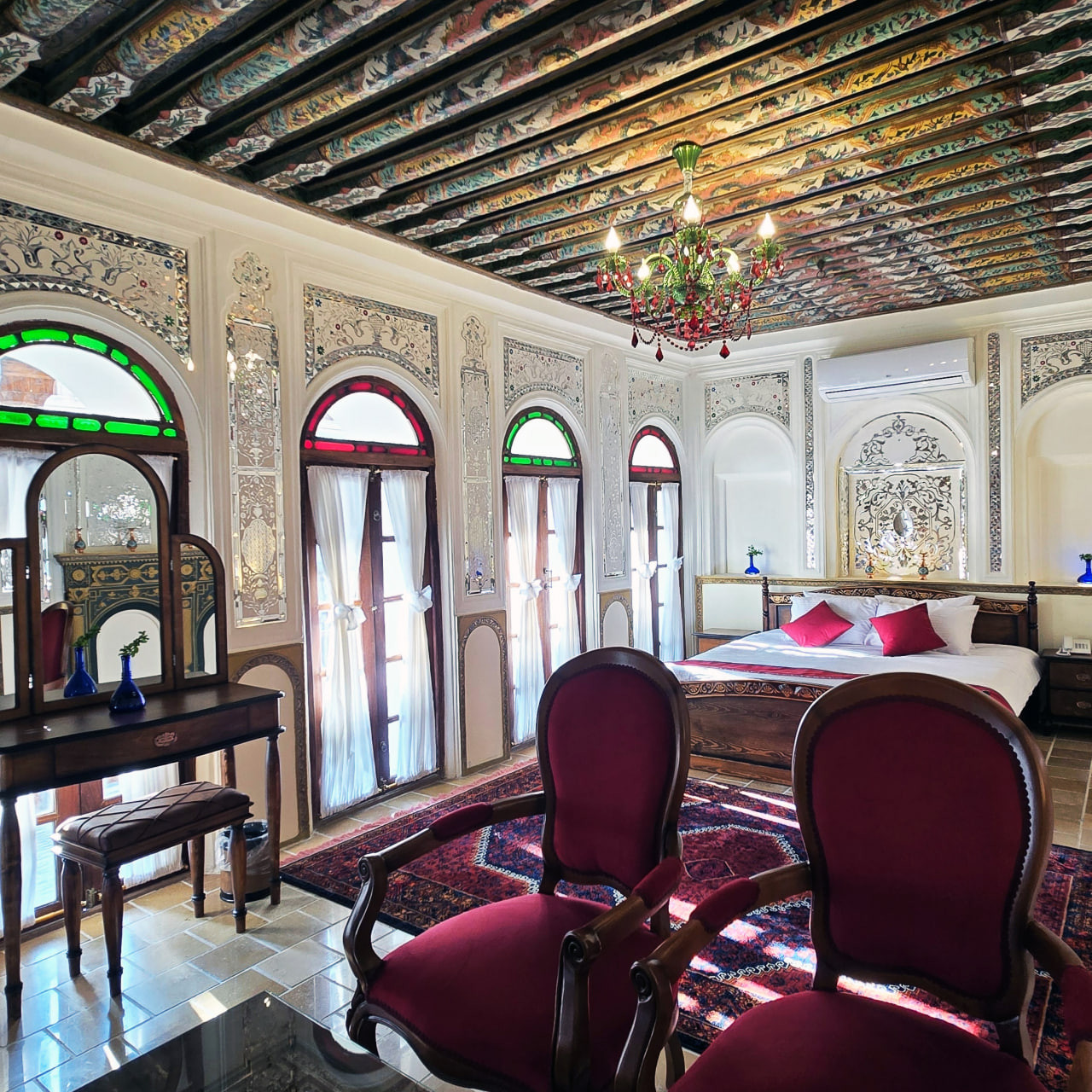 تصویر هتل عمارت محلاتی