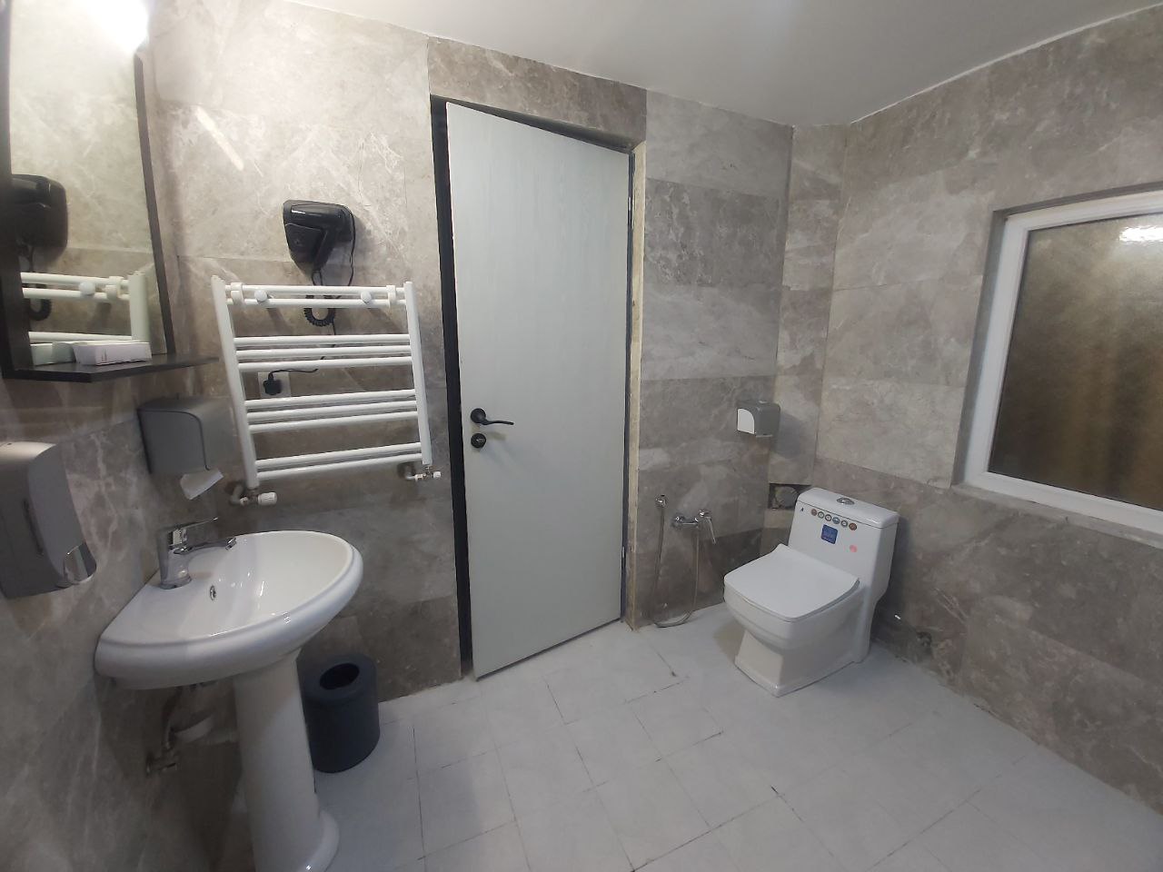 عکس هتل دلگشا