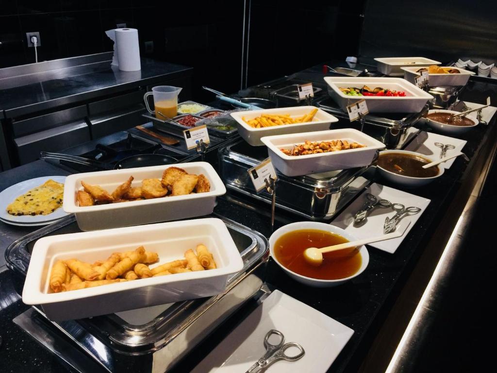 عکس هتل لاتانیا (Latanya)