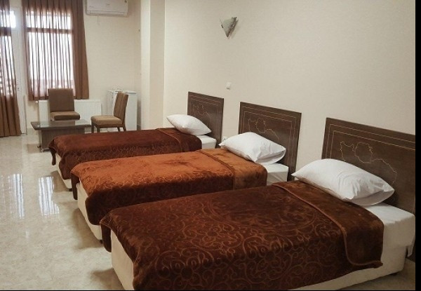 تصویر هتل ایران زمین