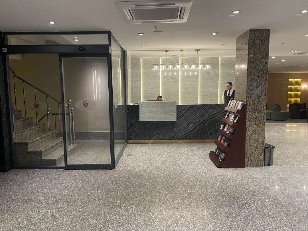 عکس هتل سمینال (Seminal)