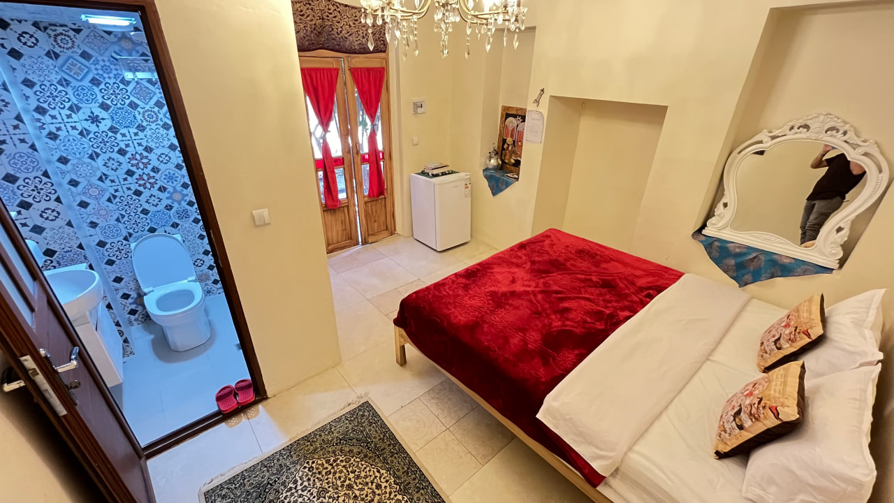 عکس هتل بازار