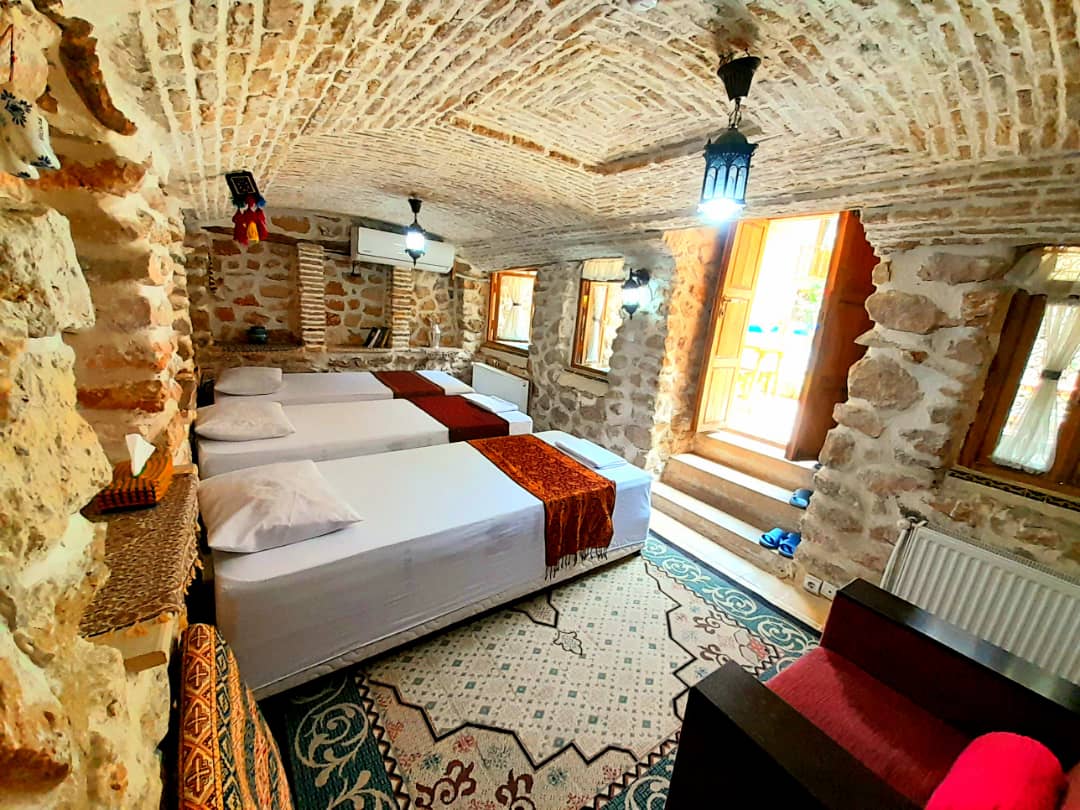 عکس هتل آنا