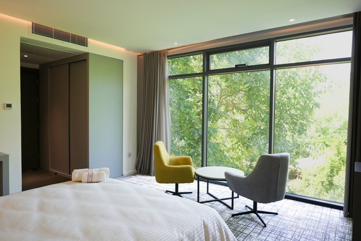 عکس هتل رونیاس