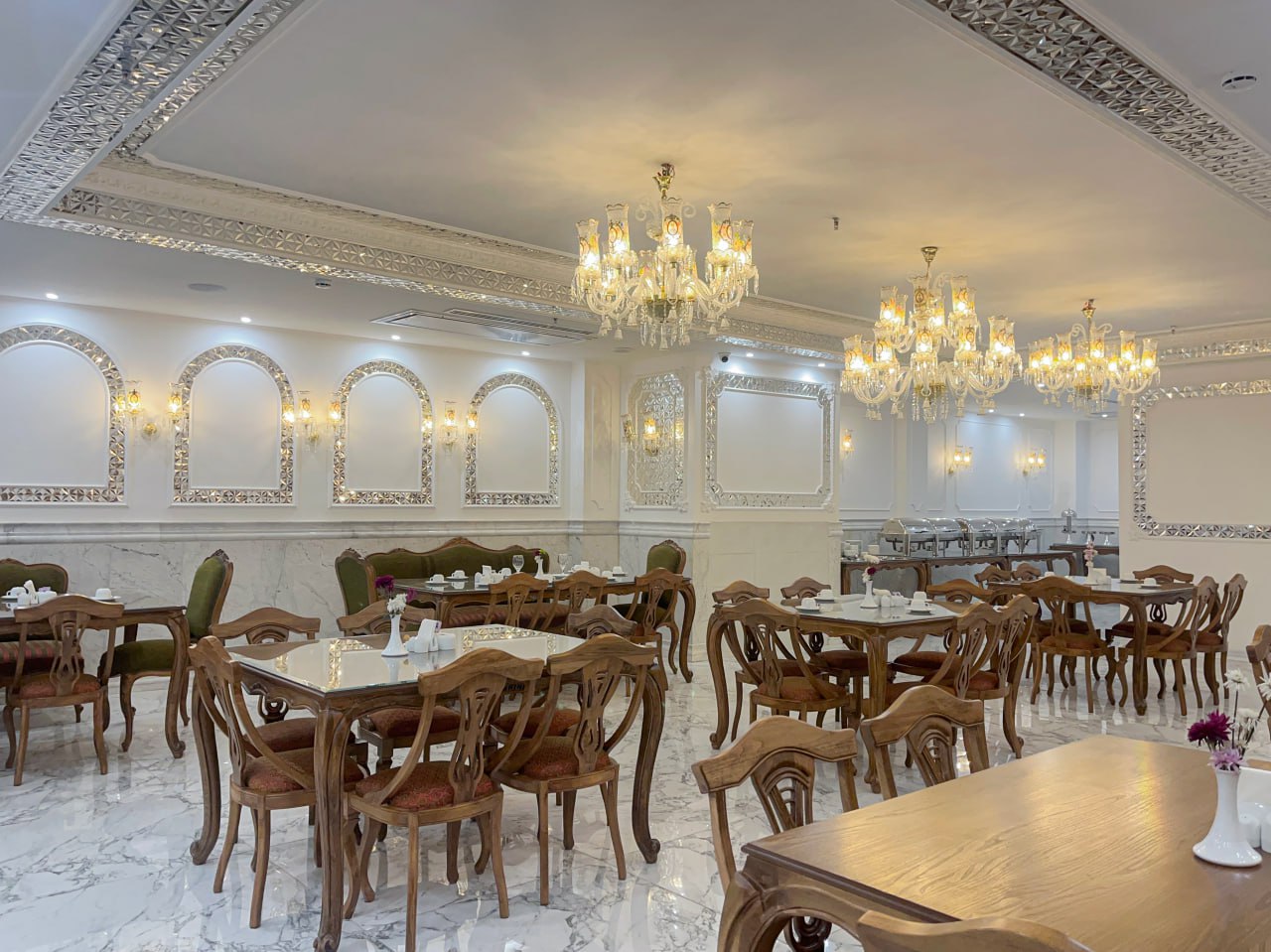 عکس هتل حبیب خان