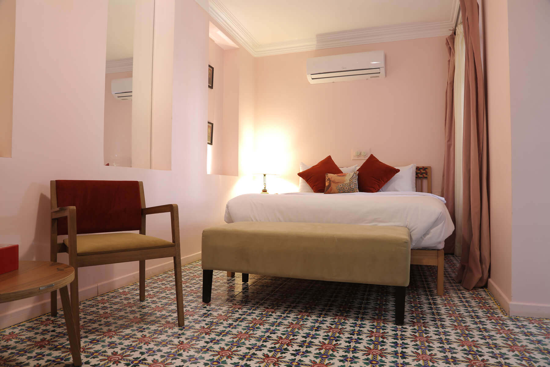 عکس هتل درب شازده