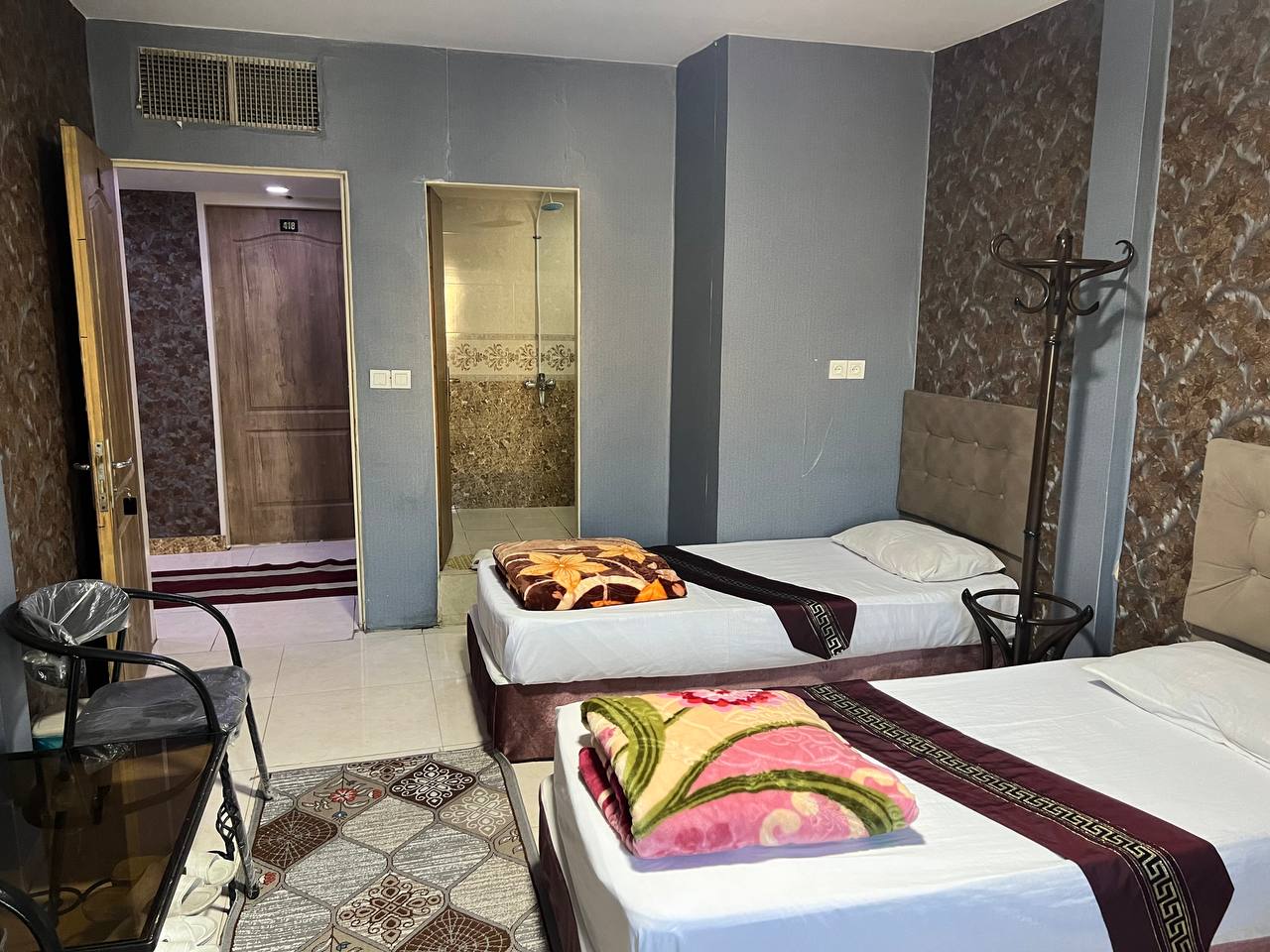 عکس هتل سپیدار