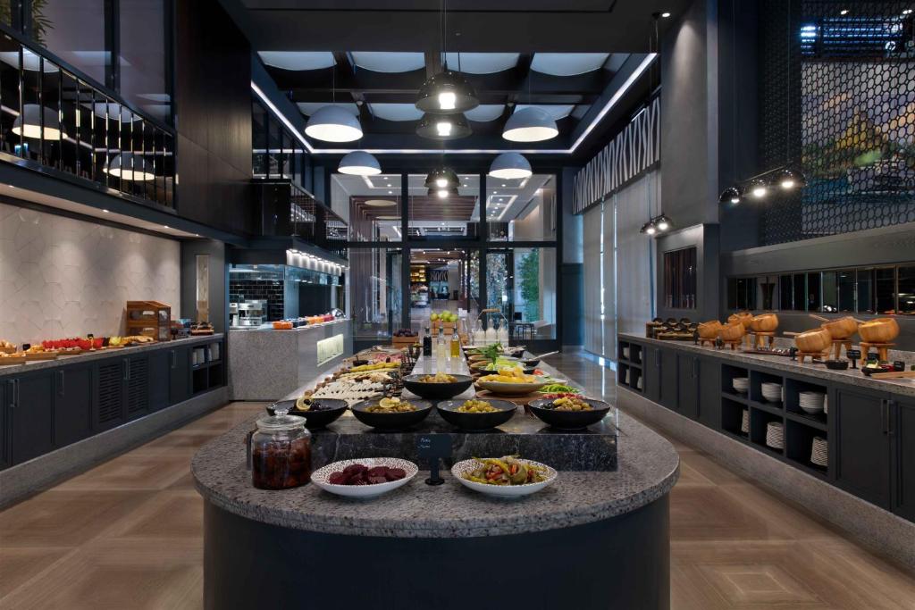 عکس هتل شرایتون سیتی سنتر (Sheraton City Center)