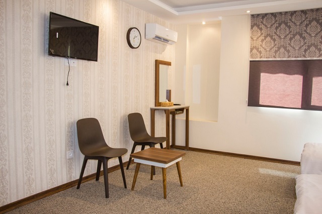 عکس هتل ورنوس