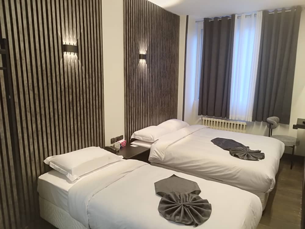 عکس هتل یاس