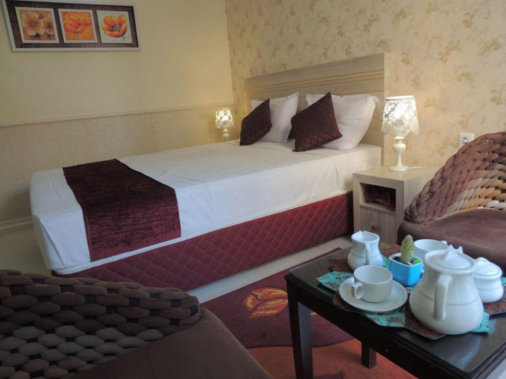 عکس هتل آرین