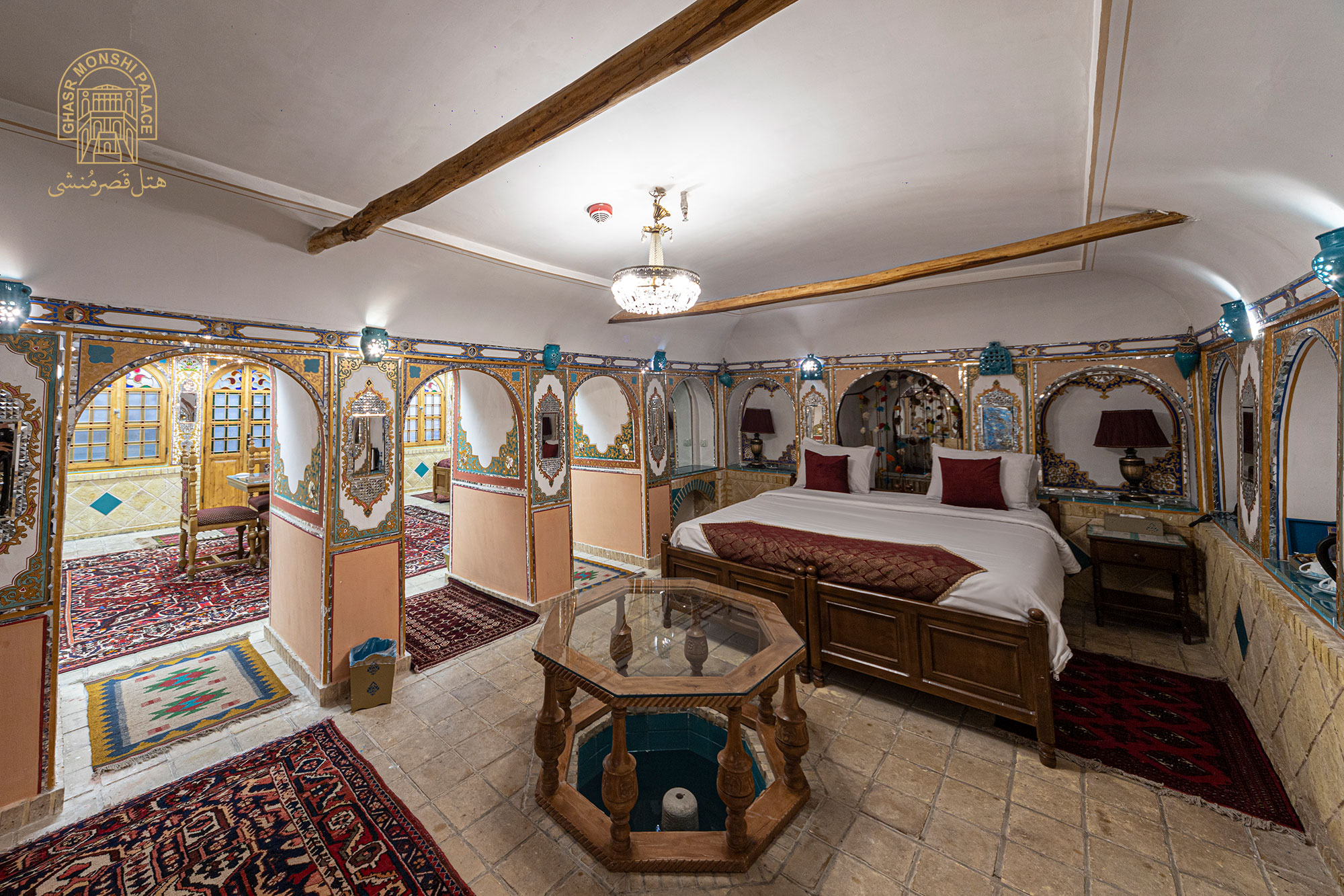 عکس هتل قصر منشی