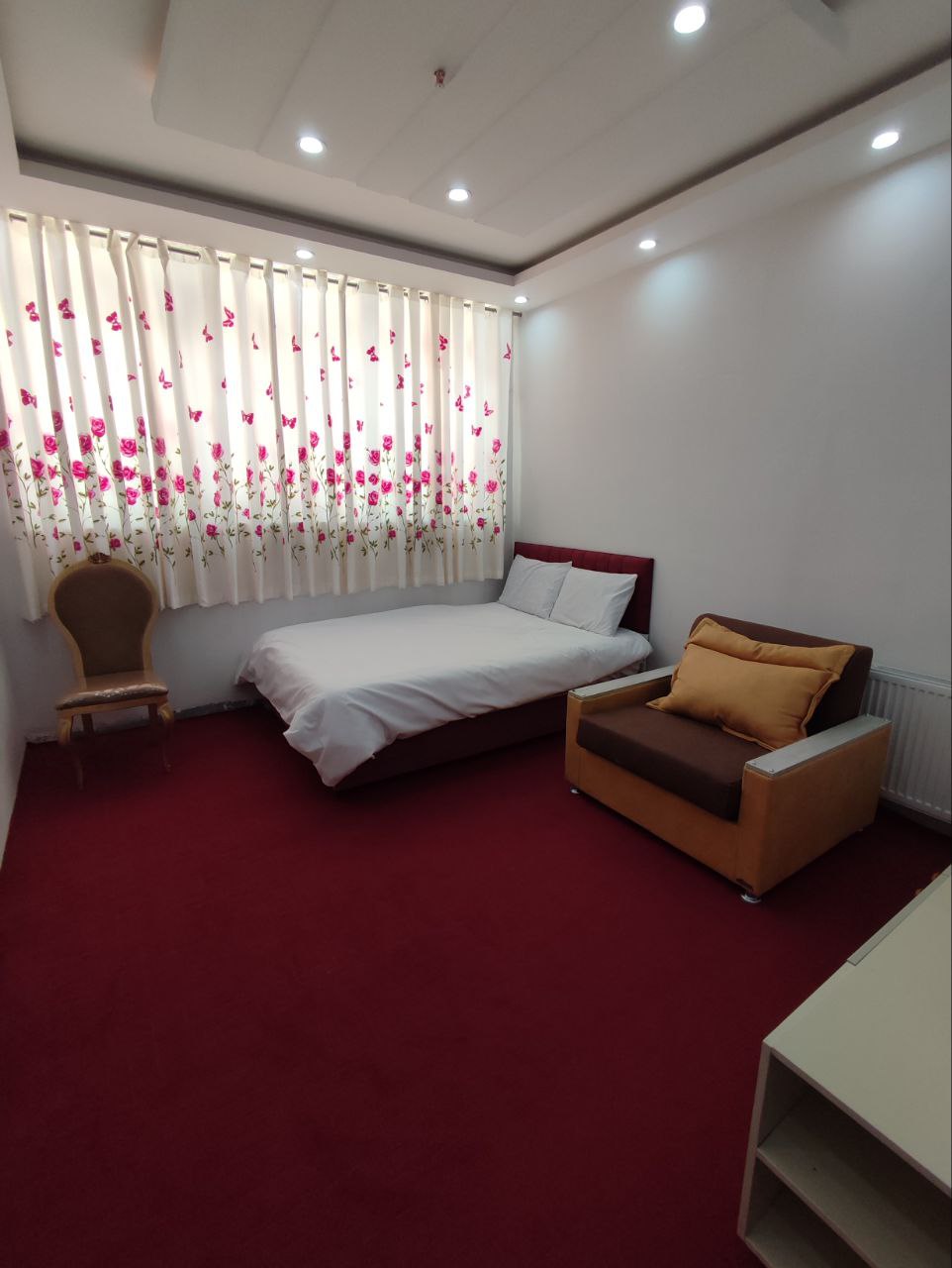 عکس هتل تندیس