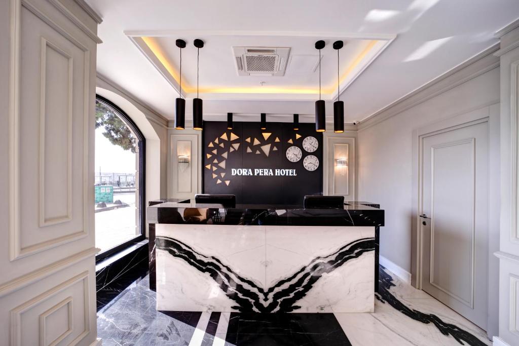 عکس هتل دورا پرا (Dora Pera)