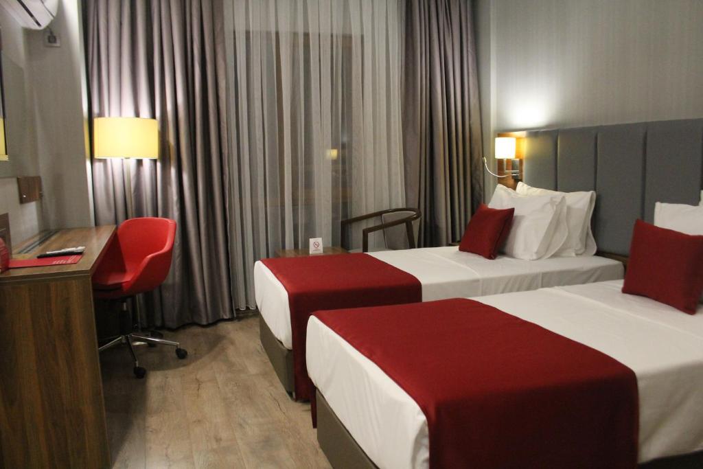 عکس هتل رامادا (Ramada)