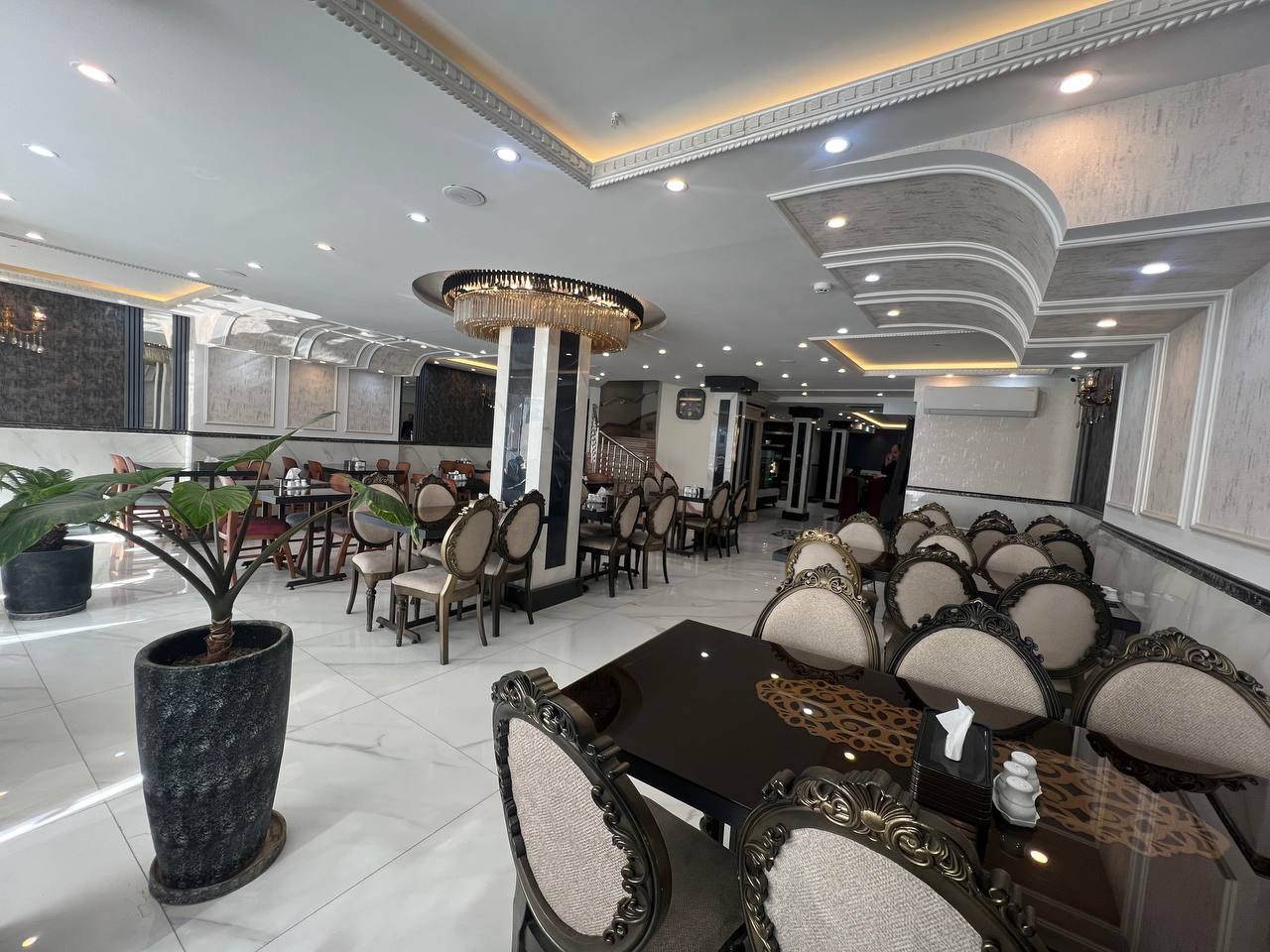 عکس هتل کاویان