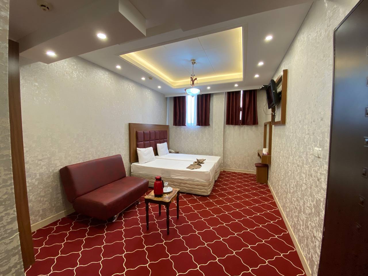 عکس هتل فرهاد