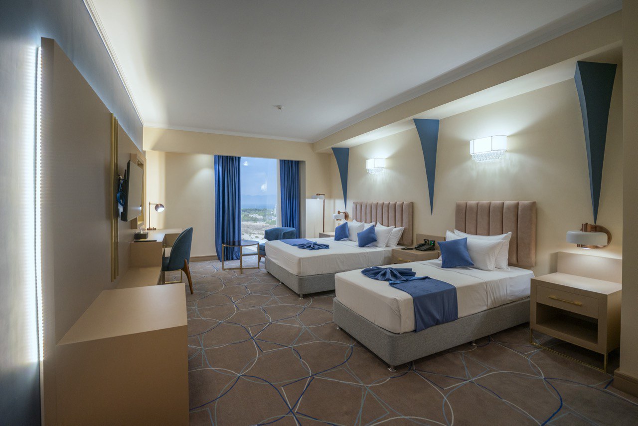 عکس هتل آسمان رویال