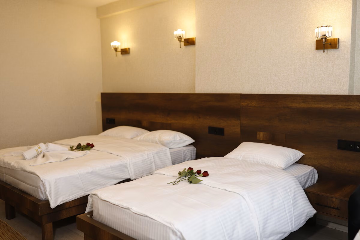 عکس هتل نیو کوناک (New Konak)