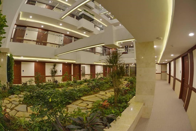 عکس هتل شیرازیس